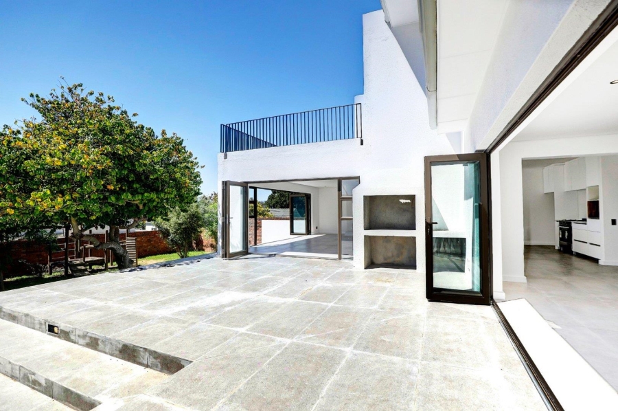 5 Bedroom Property for Sale in Welgemoed Western Cape